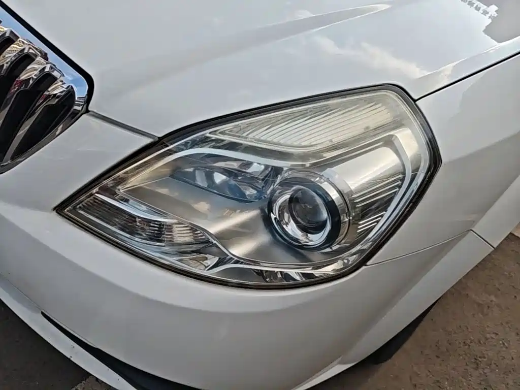 Buick Excelle 2015 — фото 24