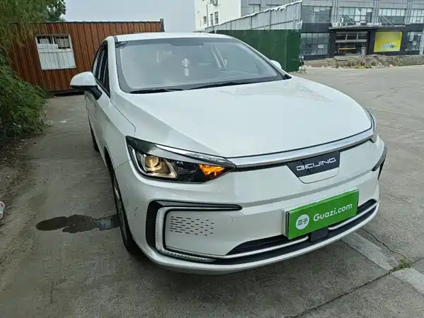 BAIC EU5 2022