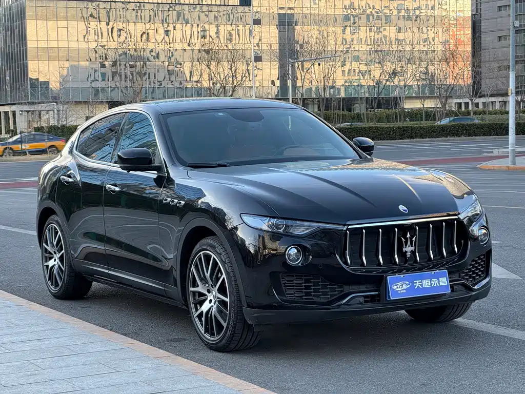 Maserati Levante 2022 — фото 3
