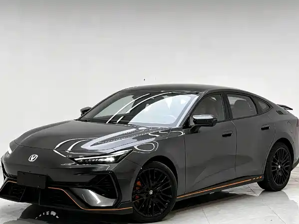 Changan UNI-V 2025