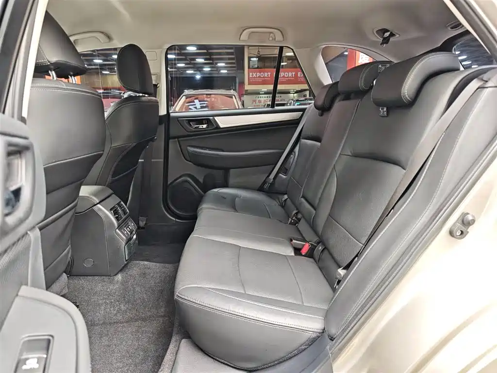 Subaru Outback 2020 — фото 23