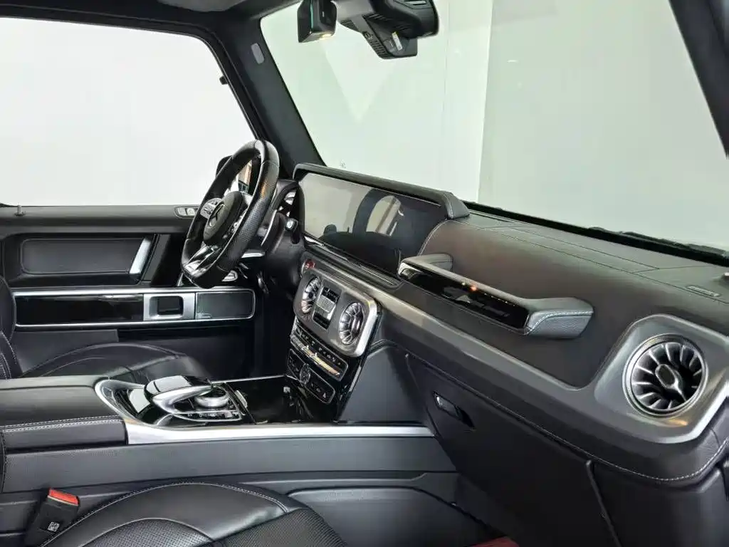 Mercedes-Benz G-Class AMG 2023 — фото 6