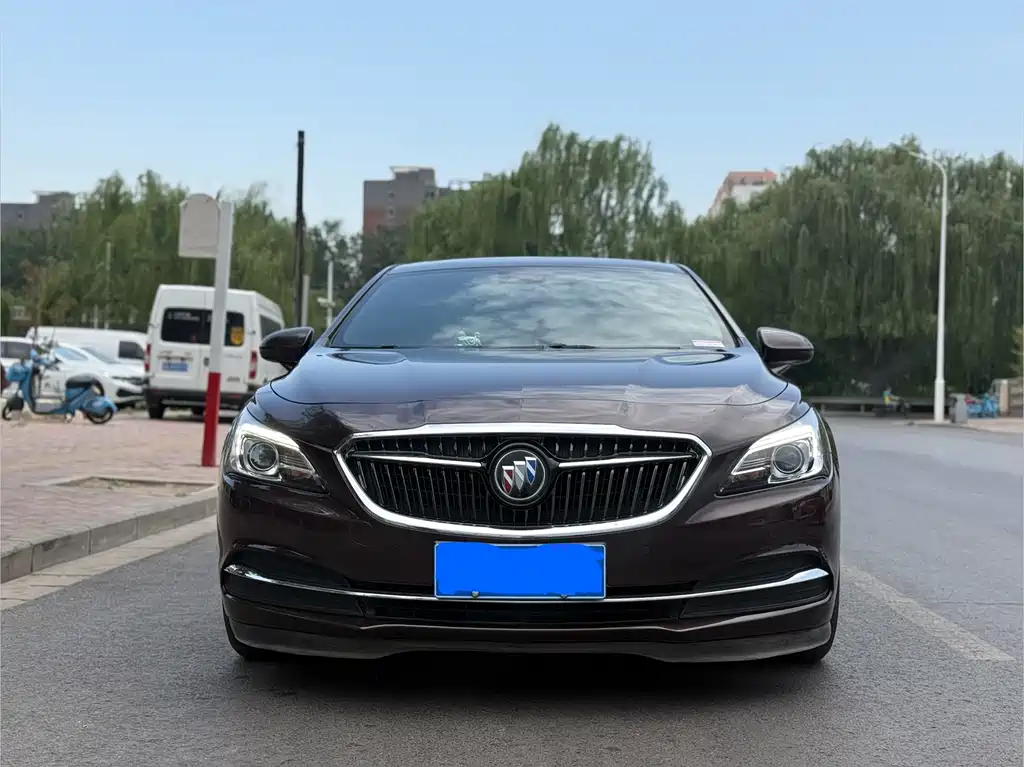 Buick LaCrosse 2016 — фото 2