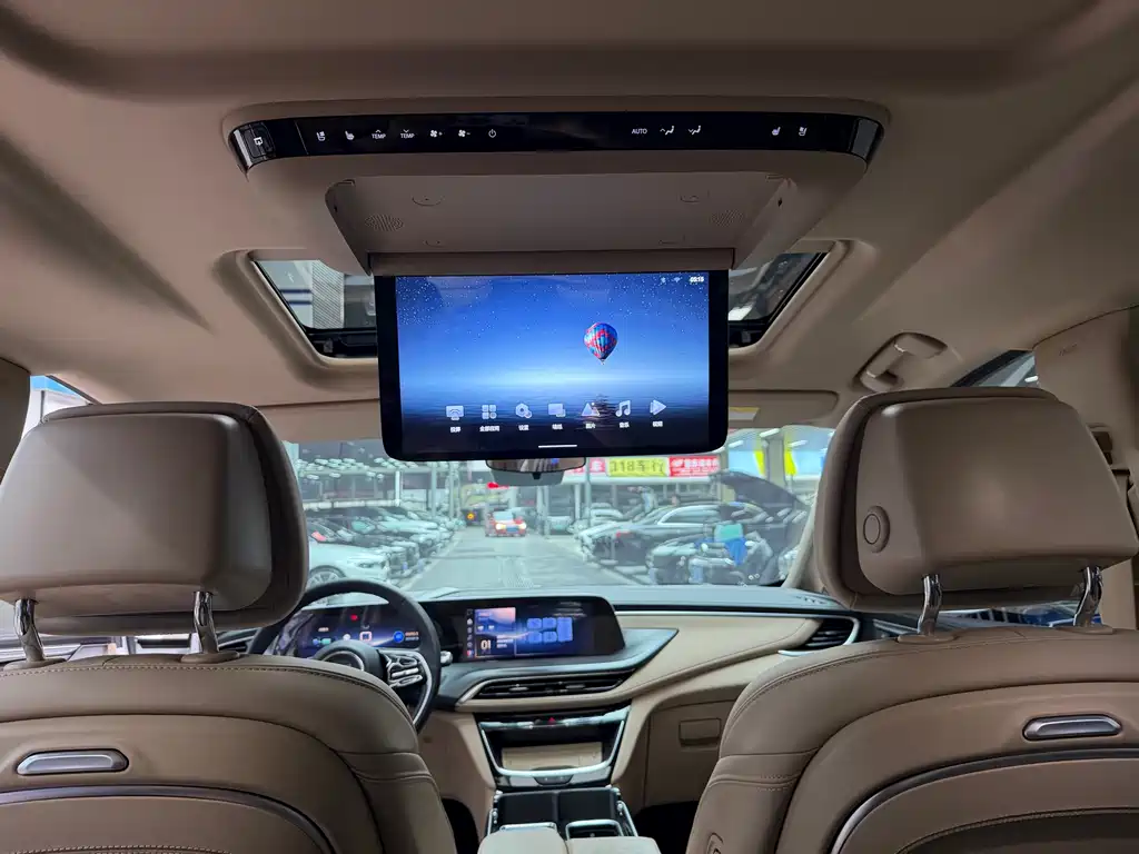 Buick GL8 Hybrid 2025 — фото 11