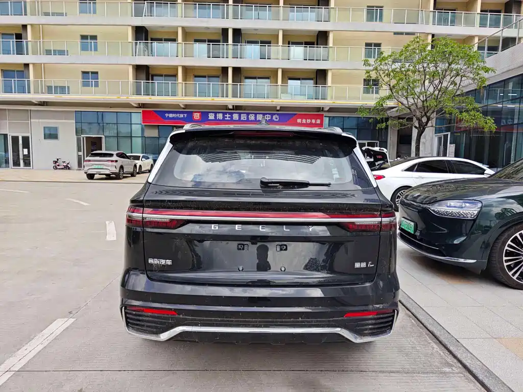 Geely Xingyue L 2026