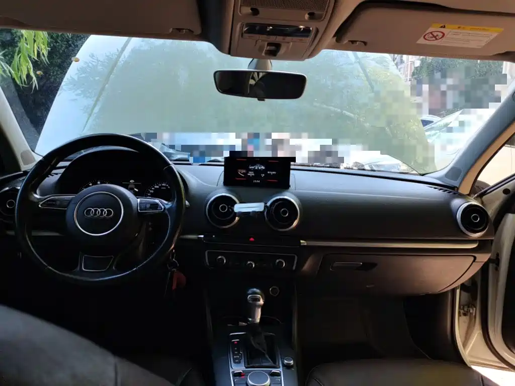 Audi A3 2015 — фото 9