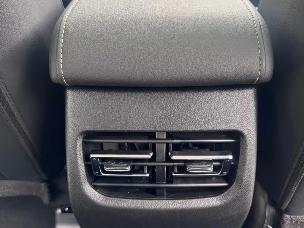 Haval M6 2023 — фото 12