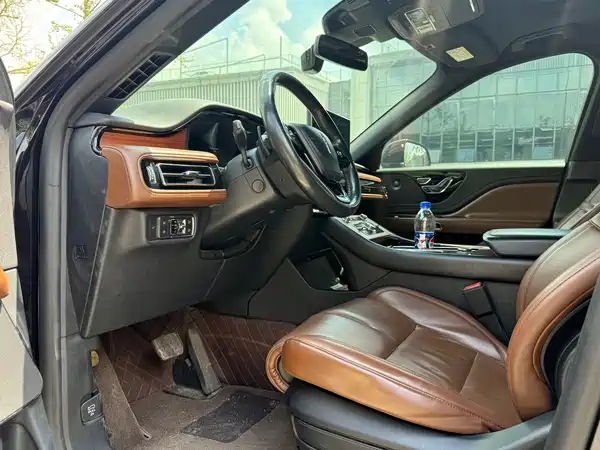Lincoln Aviator 2021