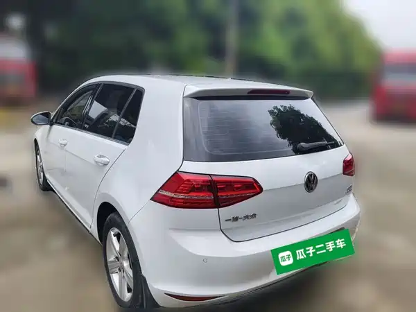 Volkswagen Golf 2016