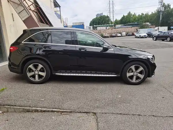 Mercedes-Benz GLC 2016