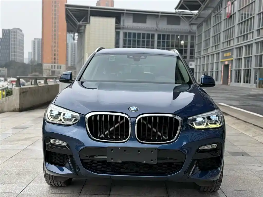 BMW X3 2018 — фото 2