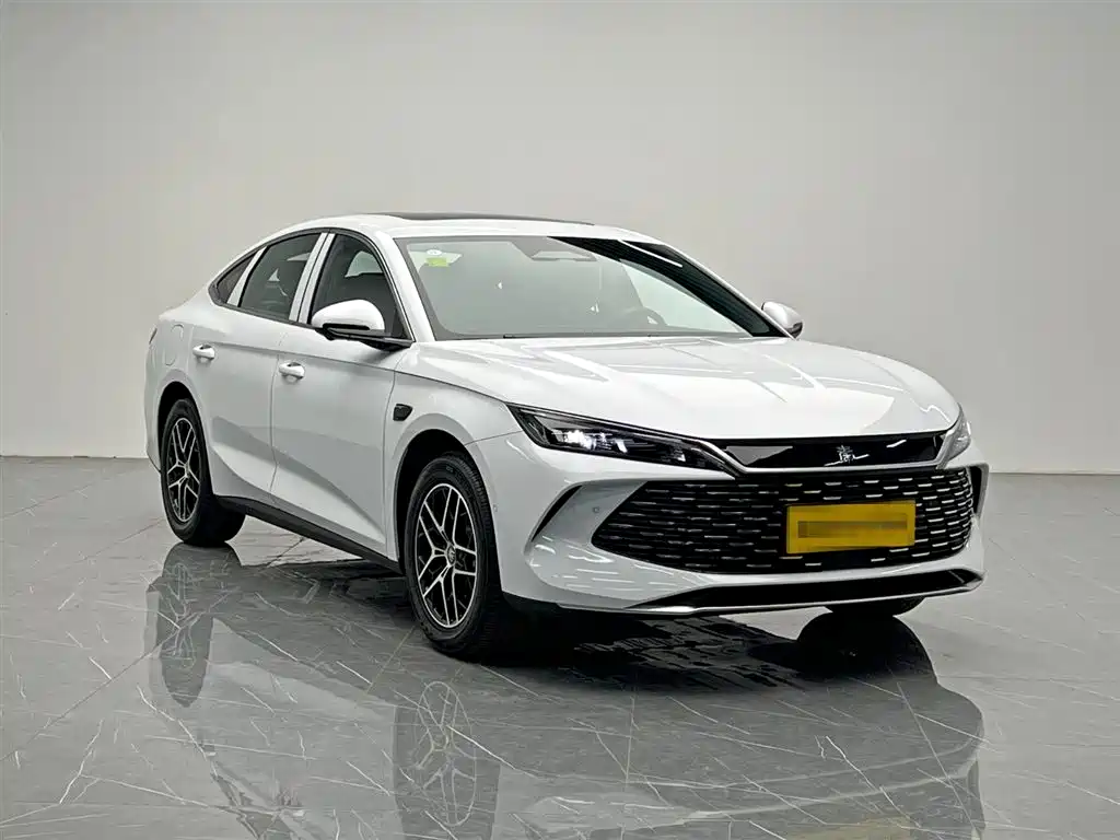 BYD Qin L 2026 — фото 8