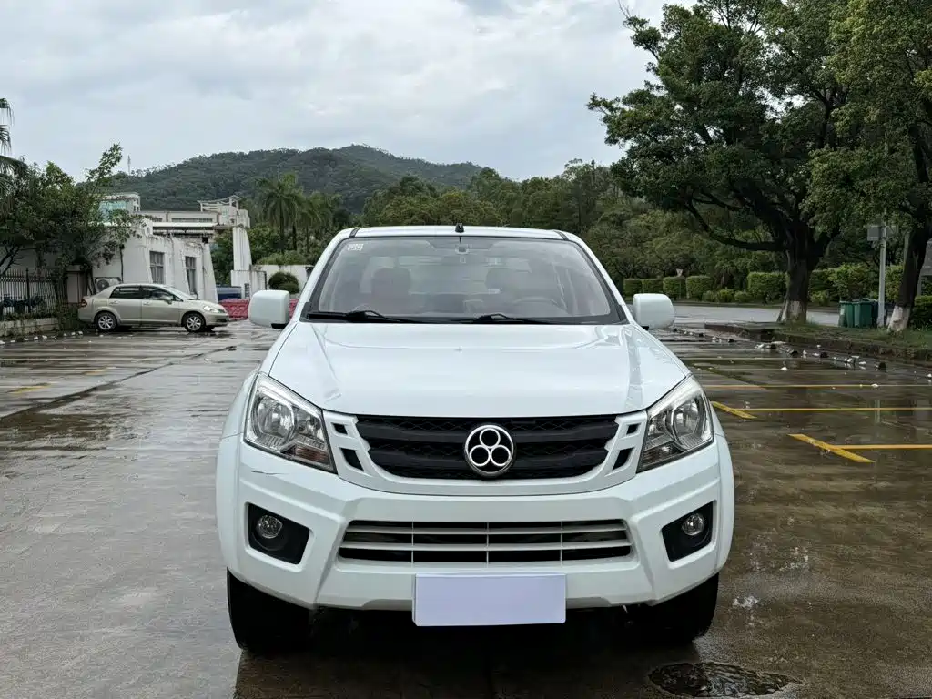 Isuzu RE-MAX Ruimai 2016