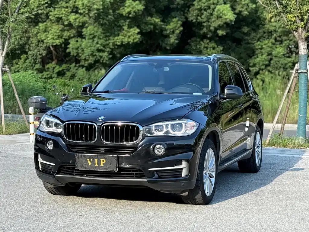 BMW X5 2016 — фото 1