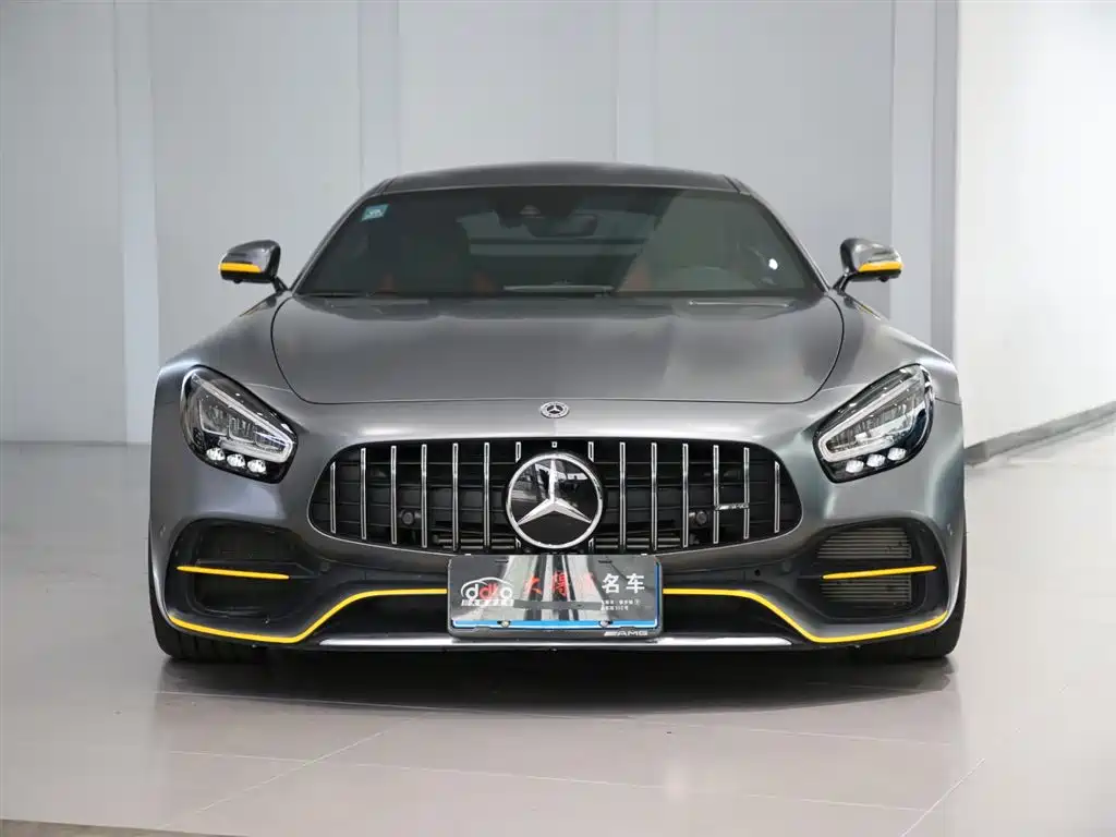 Mercedes-Benz AMG GT 2023 — фото 2
