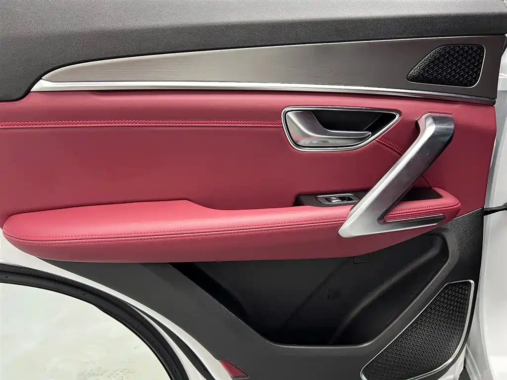 Jetour Jietu X70 PLUS 2025 — фото 15