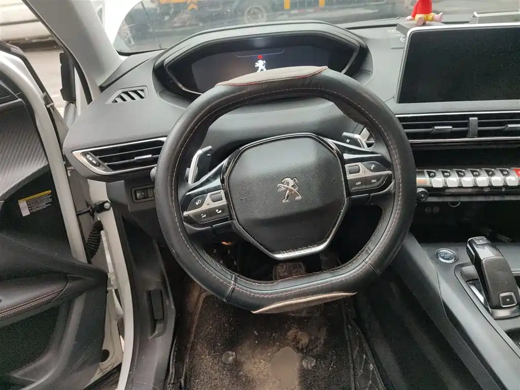 Peugeot 4008 2018 — фото 11