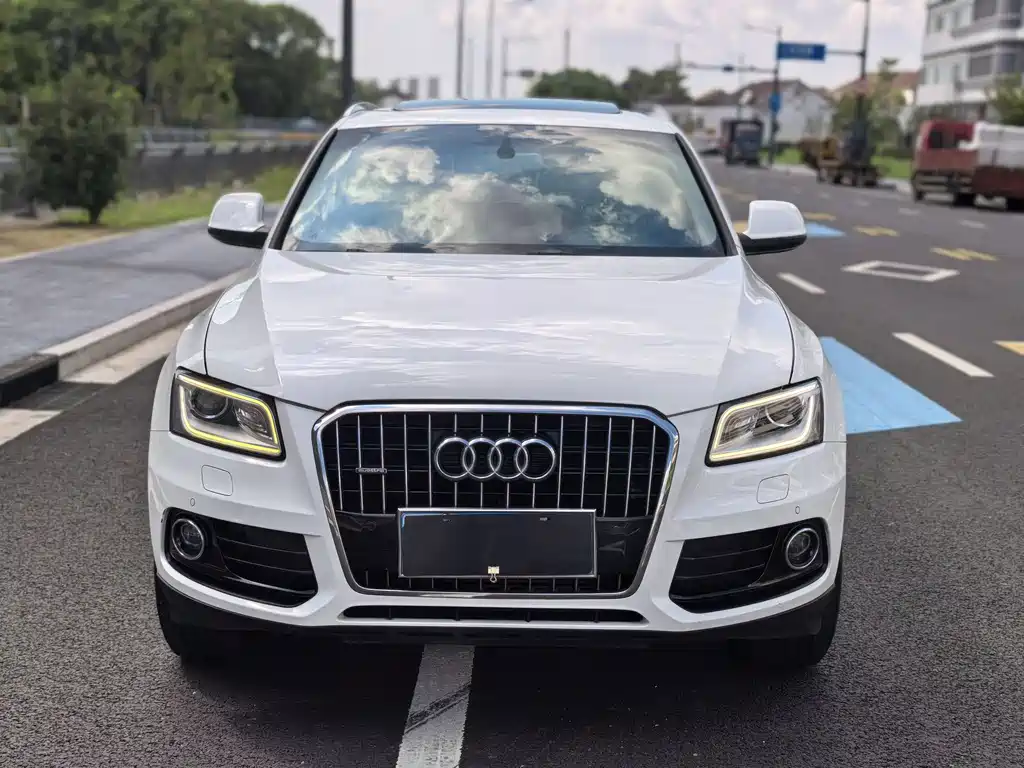 Audi Q5 2015 — фото 2