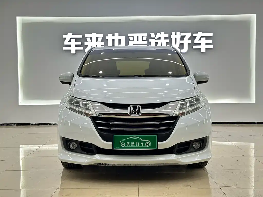 Honda Odyssey 2017 — фото 2