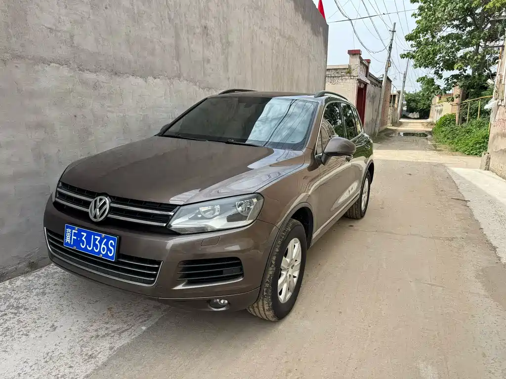 Volkswagen Touareg 2014