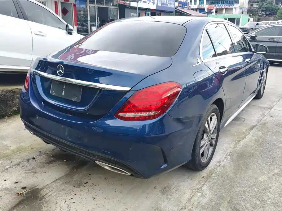 Mercedes-Benz C-Class 2018