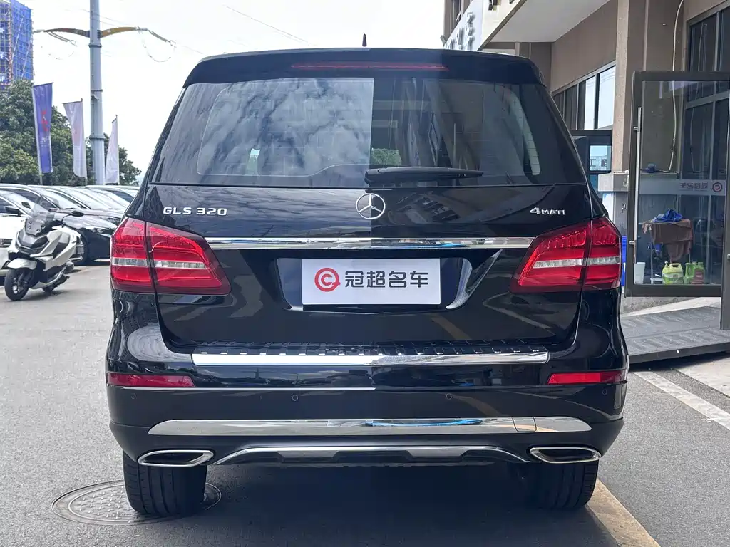 Mercedes-Benz GLS 2018 — фото 8