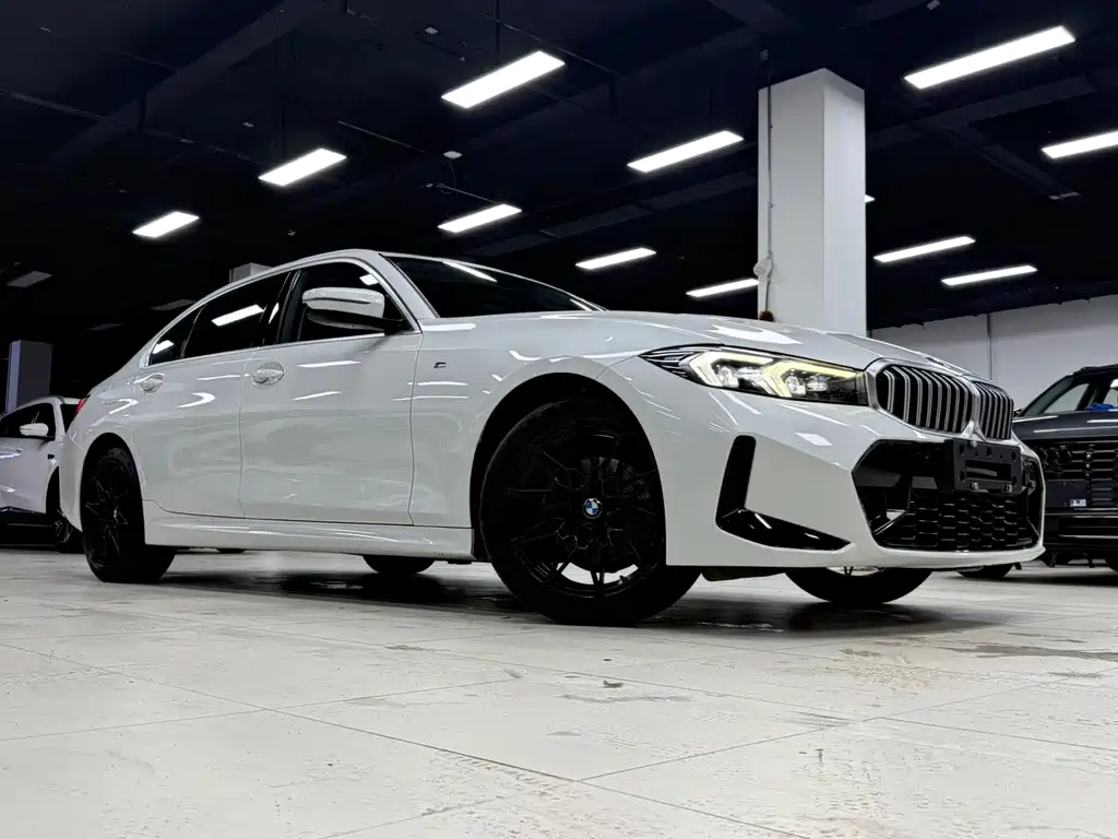 BMW 3 Series 2022