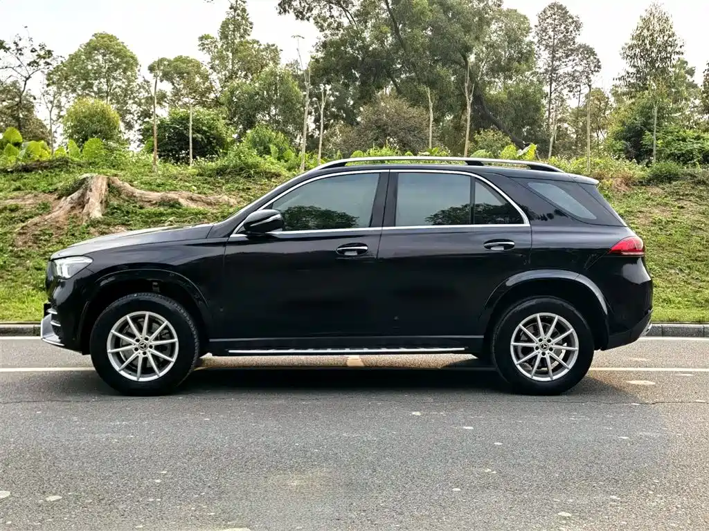Mercedes-Benz GLE 2020