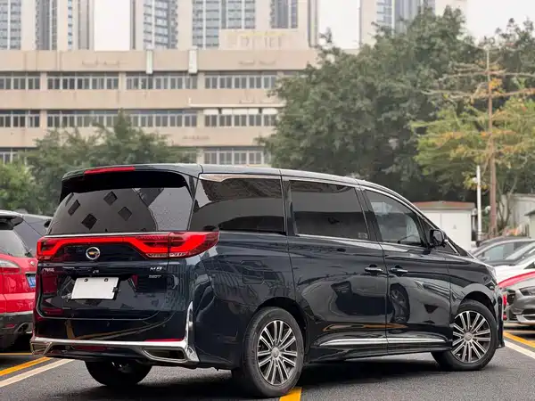 GAC Trumpchi M8 2021