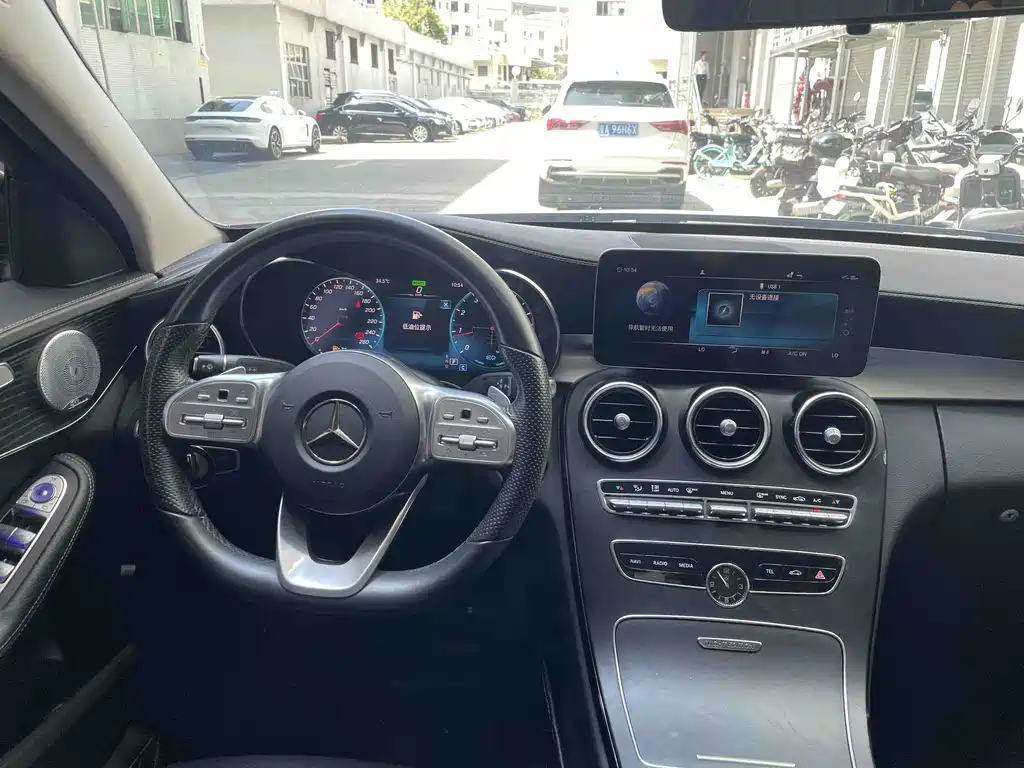 Mercedes-Benz C-Class 2021 — фото 15