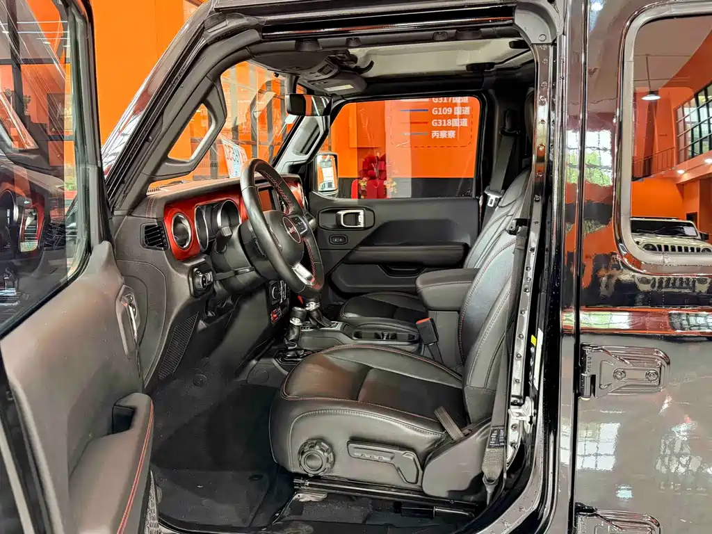 Jeep Wrangler 2024 — фото 12