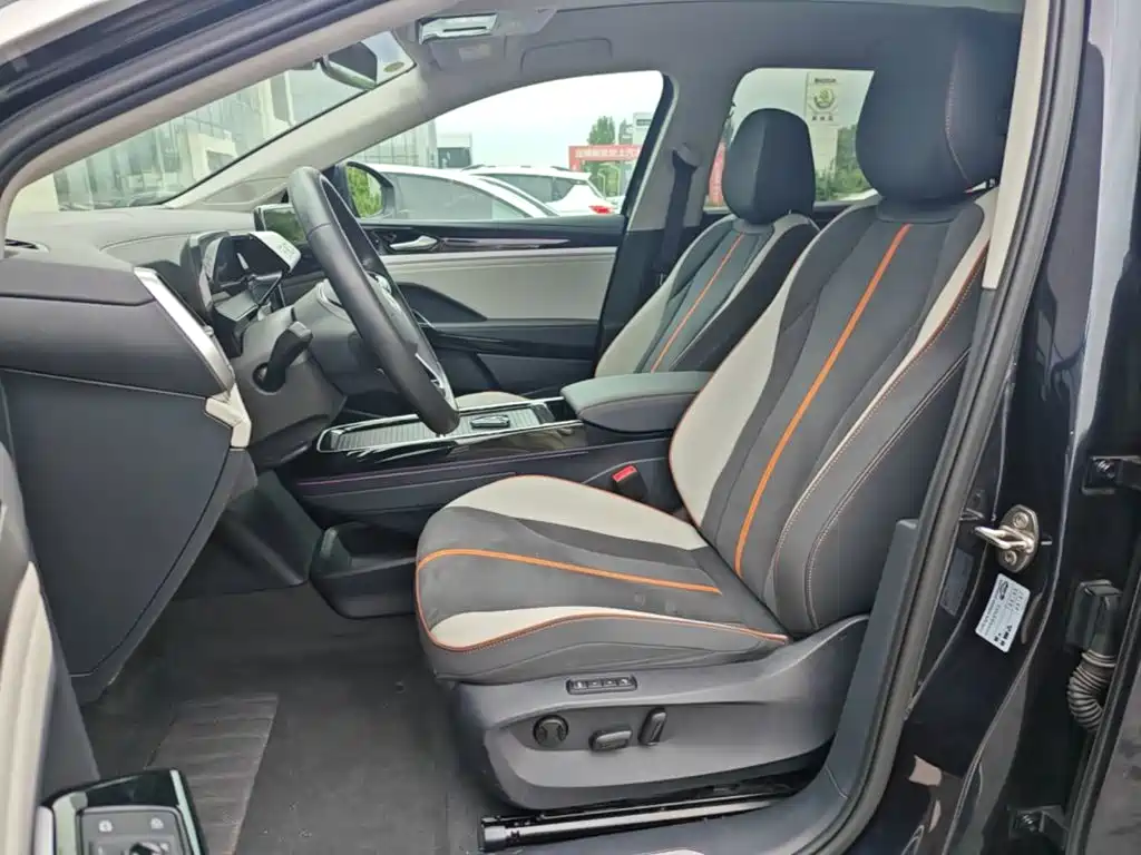 Volkswagen ID 6 CROZZ 2022 — фото 15