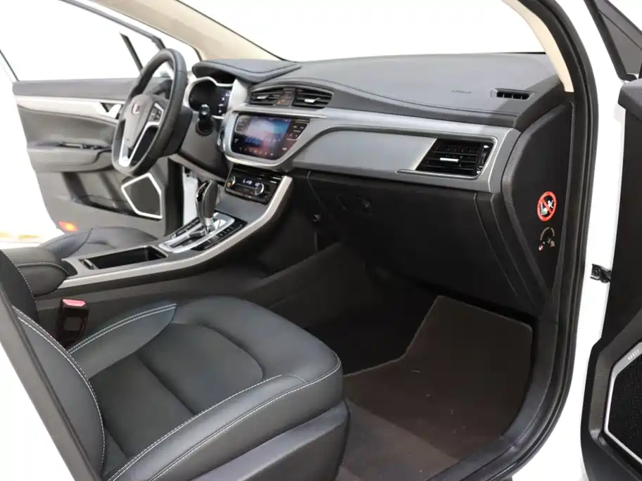 Geely Emgrand GS 2019 — фото 7
