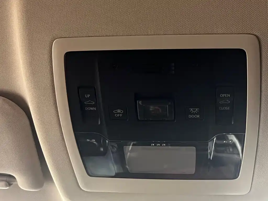Lexus NX 2020 — фото 15