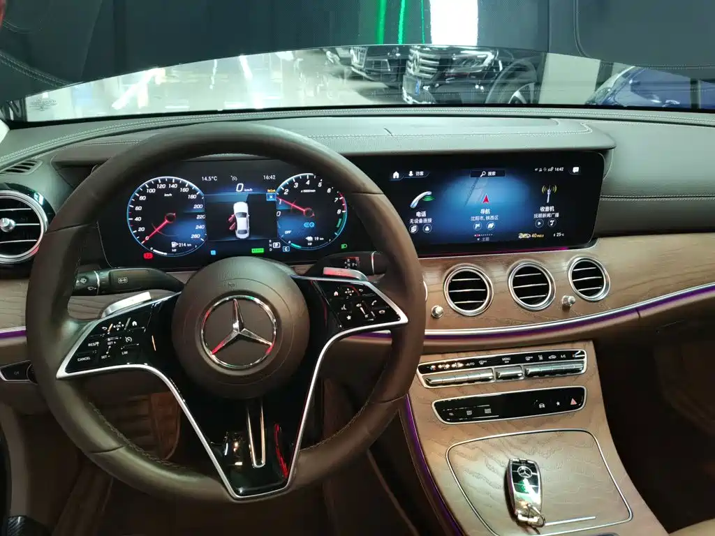 Mercedes-Benz E-Class New Energy 2023 — фото 13