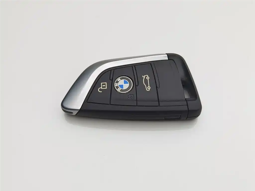 BMW 1 Series 2019 — фото 19