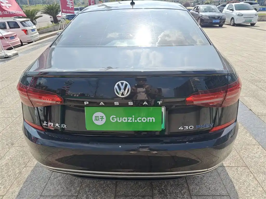 Volkswagen Passat New Energy 2020 — фото 4