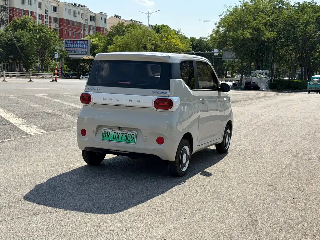 Wuling MINIEV 2025