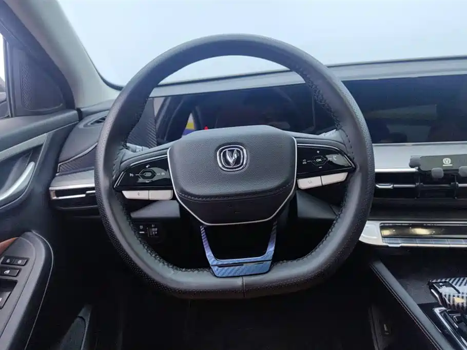 Changan Escape 2025 — фото 15