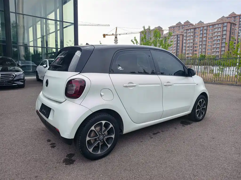 smart Forfour 2017 — фото 5