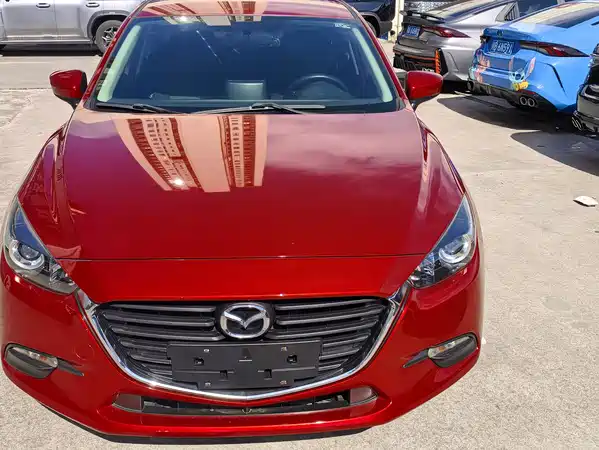 Mazda 3 Axela 2018