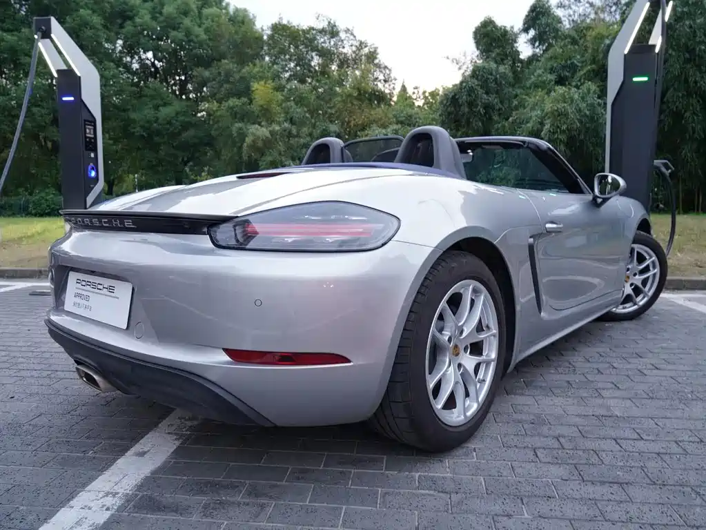 Porsche 718 2023 — фото 16