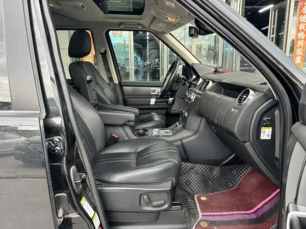 Land Rover Discovery 2017