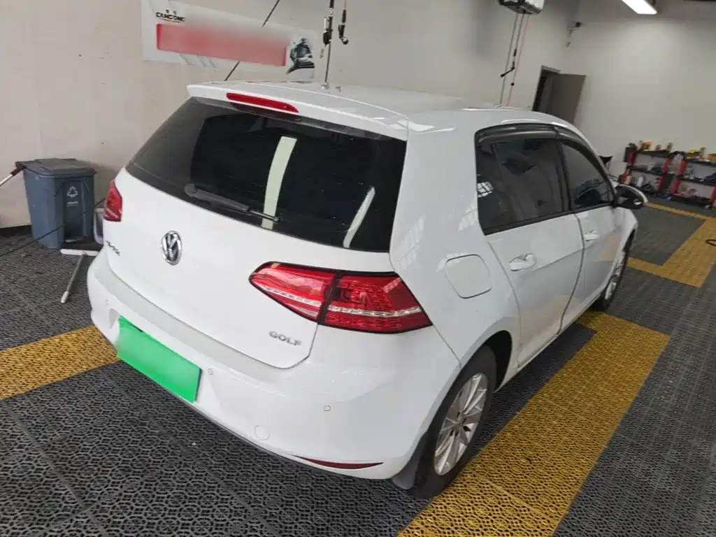 Volkswagen Golf 2016
