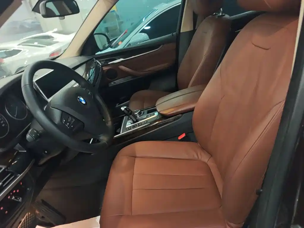 BMW X5 2016 — фото 15
