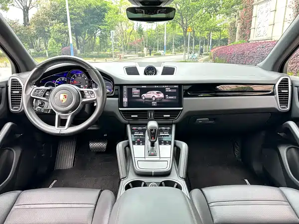 Porsche Cayenne 2019