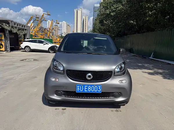 smart fortwo 2019