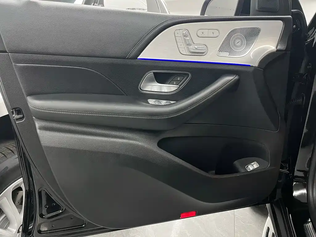 Mercedes-Benz GLE AMG 2020 — фото 13
