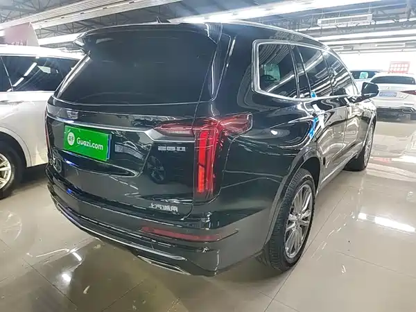 Cadillac XT6 2021