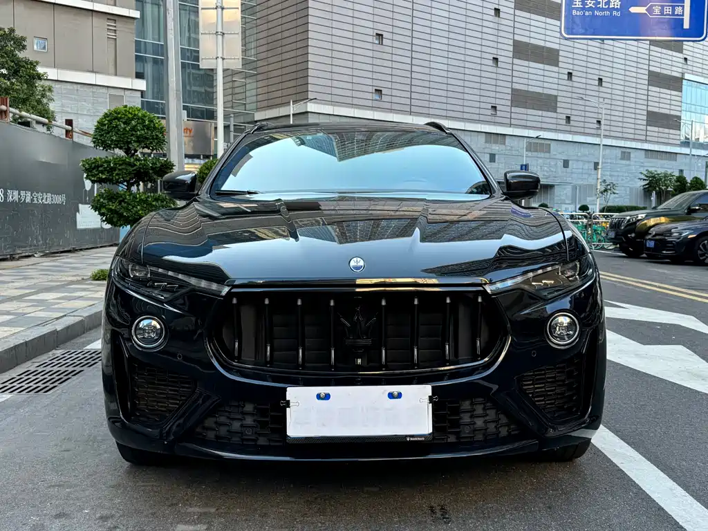 Maserati Levante 2022 — фото 2